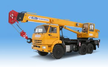 Аренда автокрана грузоподъемность 25 тонн со стрелой 28,0 метров