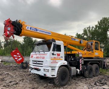 фото автокранов компании БИФ