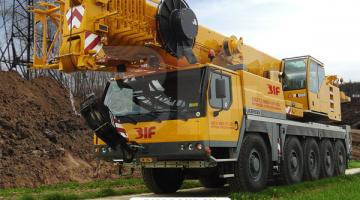 Автокран Liebherr ltm 1100-4.1 Аренда автокрана Liebherr грузоподъемностью 100 тонн