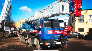 Аренда автокрана Галичанин 32 тонны с гуськом 9 метров Аренда автокрана КС-55729-1В Галичанин на базе шасси Камаз-6540 грузоподъемностью 32 тонны