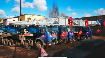 Аренда автокрана Галичанин 32 тонны с гуськом 9 метров Аренда автокрана КС-55729-1В Галичанин на базе шасси Камаз-6540 грузоподъемностью 32 тонны