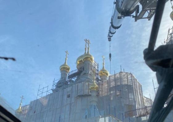 Подъем крестов