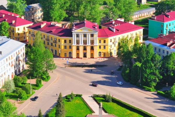 Аренда автокранов в Пикалёво